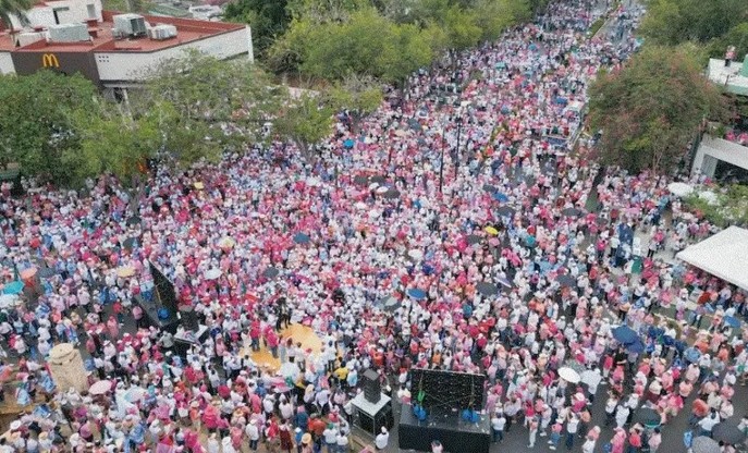 Ciudadanos de Mérida salieron a las calles.